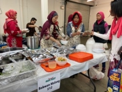 Stan makanan di acara Indo Feast Halal Festival di San Jose, California (dok: Ake Pangestuti)