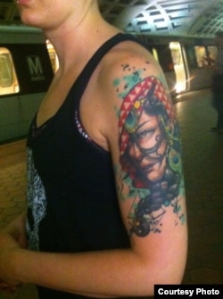 Erin DeRosa, Hair Stylist in Washington, D.C.