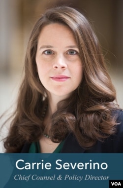 “司法危机网络”的首席法律顾问卡丽·塞韦里诺