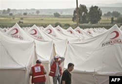 Armiya shimolda hujumga o'tdi, 5 ming suriyalik Turkiyaga qochgan