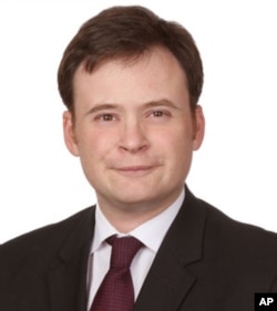 Kristofer Svift (Christopher Swift) huquqshunos, shuningdek, Markaziy Osiyodan chiqqan jangari guruhlar faoliyatini yaqindan o'rgangan olim