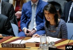 니키 헤일리 유엔주재 미국대사가 22일 안보리 회의에서 새 대북제재 결의 2397호가 채택된 후 발언하고 있다.