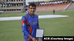 حضرت الله ځاځی بازیکن افغان که ۶۶ دوش کلیدی کسب کرد