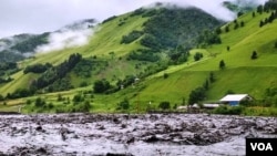 ადიდებული არაგვი გუდამაყრის ხეობაში