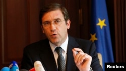 Portugal's Prime Minister Pedro Passos Coelho addresses a news conference in Berlin, July 3, 2013.