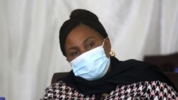 Information Minister Monica Mutsvangwa on Nov. 16, 2021 told journalists in Harare that Zimbabwe was managing the COVID-19 situation. (VOA/Columbus Mavhunga)