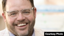 Jay Baer, creator of the social media marketing company Convince & Convert.