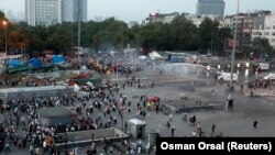 2013'teki Gezi Parkı protestoları İstanbul'dan tüm Türkiye'ye yayıldı. Bayburt hariç 80 ilde Gezi sürecine destek verildi.