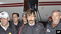 ผู้เชี่ยวชาญกล่าวว่า นายวิกตอร์ บูท นักค้าอาวุธชาวรัสเซียกำความลับไว้หลายอย่าง