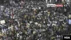 Ribuan demonstran berkumpul di Rastan dekat Homs (17/8)