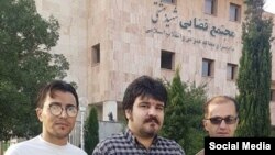 از راست به چپ: امیر (جمیل) شهابی، آرمین شریفه و یدی صمدی