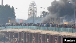 Demo anti-pemerintah di Nasiriya, Irak, 28 November 2019. (Foto: Reuters)
