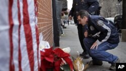 Le site où sont morts, à Brooklyn, les deux policiers (AP)