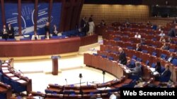 AŞPA-da müzakirə (Foto azadliq.info saytınındır)