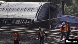 Passenger Train Derails Near Philadelphia 