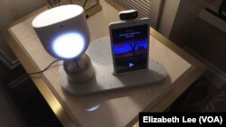 ElliQ เทคโนโลยีปัญญาประดิษฐ์ที่ออกแบบมาเพื่อบรรเทาความเหงาและความโดดเดี่ยว