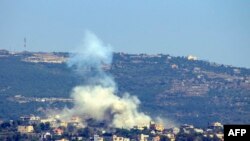 moshi kutokana na shambulizi la Israel katika kijiji cha Shihin kusini mwa Lebanon karibu na mpaka na Israel.June 28, 2024. AFP