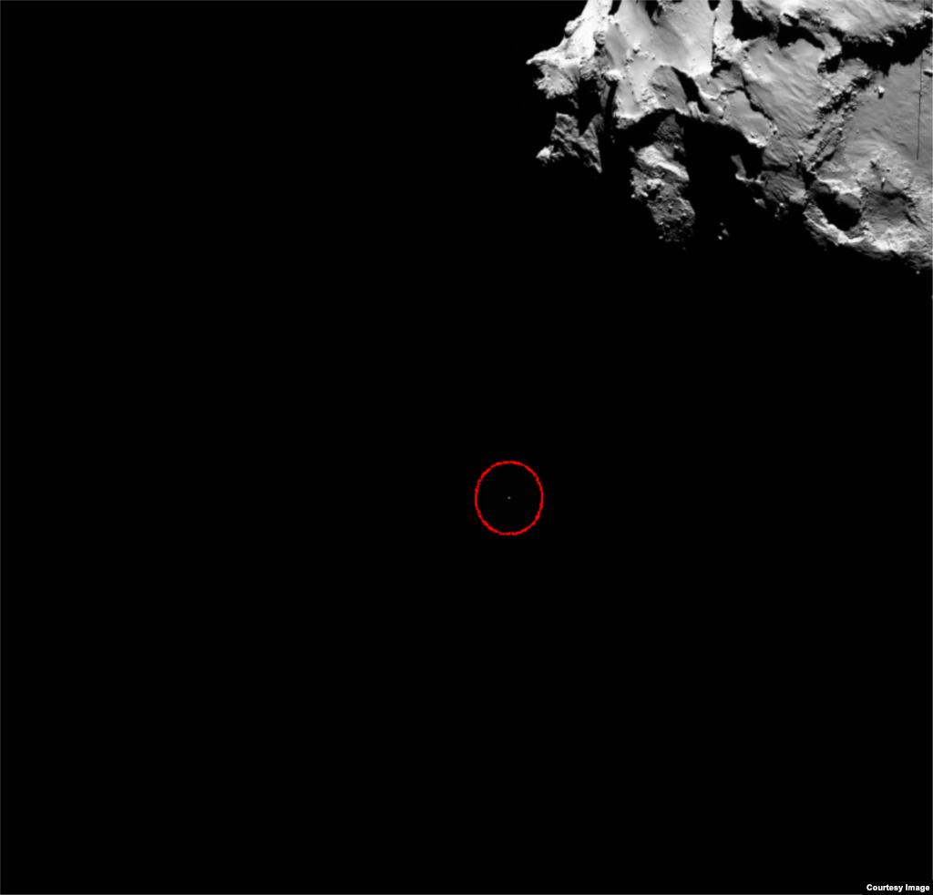 Cette image de la caméra grand-angle OSIRIS montre la position de l&#39;atterrisseur de Rosetta Philae (encerclée) le 12 novembre 2014. (Courtoisie: Agence spatiale européenne, photo diffusée le 13 novembre 2014)
