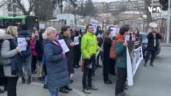 Gürcüstanda həbsdə olan jurnalistə azadlıq tələbilə etirazlar davam edir