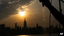 Njujork je jedan od gradova u kojima su zabeležene rekordno visoke temperature