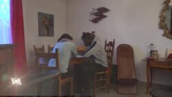 Des familles ouvrent leurs portes aux migrants isolés