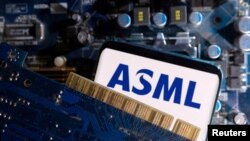 네덜란드 반도체 장비 회사 ASML의 로고. (자료 사진)