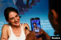 زهرا امیرابراهیمی