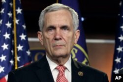 ARHIVA - Demokratski kongresmen iz Teksasa Lloyd Doggett (Foto: AP/Lauren Victoria Burke)