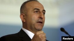 រូបឯកសារ៖ លោក Mevlut Cavusoglu រដ្ឋ​មន្ត្រី​ក្រសយង​ការបរទេស​តួកគី ថ្លែង​ក្នុង​សន្និសីទ​សារព័ត៌មាន​មួយ​កាល​ពី​ពេល​កន្លង​ទៅ។