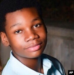 Foto Achiv: Djovani Jean-Pierre nan Albertville, Alabama. (Koutwazi Francine Apollon)