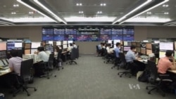 Turbulent Week in World Markets Ends Quietly