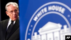 지난해 4월 열린 백악관 출입기자 만찬 행사에 참석한 밥 우드워드 기자. 