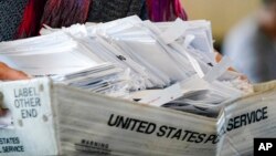 Konvertlardagi ovozlar... Atlanta, Jorjiya shtati, 5-noyabr, 2020