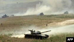 Azərbaycan və Ermənistan əsirləri qaytarıb