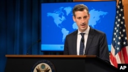 네드 프라이스 미 국무부 대변인이 23일 정례 브리핑을 하고 있다.