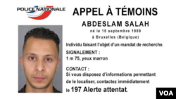 Polisi Belgia masih terus mencari tersangka utama serangan di Paris, yaitu Salah Abdeslam (26 tahun).