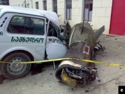 2008 წლის 8 აგვისტოს, რუსული OTR-21 Tochka-ი დაბომბილი ფოთი, რა დროსაც საქართველოს 12 მოქალაქე დაიღუპა, მათ შორის სამხედროები, 87 კი დაიჭრა