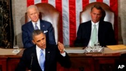 លោក​ប្រធានាធិបតី​សហរដ្ឋ​អាមេរិក​បារ៉ាក់ អូបាម៉ា ក្នុងពេល​​ថ្លែង​សុន្ទរកថា​ប្រចាំ​ឆ្នាំ​របស់​លោក​ស្តីអំពី​ស្ថានការណ៍​ប្រទេស​ជាតិកាលពី​ឆ្នាំ ២០១៤។