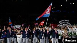 지난 2012년 7월 영국 런던 올림픽 개막식에서 입장하는 북한 선수단.