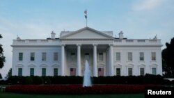 نمایی از کاخ سفید در شهر واشنگتن، پایتخت ایالات متحده - آرشیو