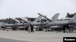 Des F-16 américains en Estonie, 26 mars 2015