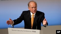 Arhiv - Wolfgang Ischinger, predsjednik Minhenske sigurnosne konferencije