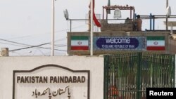 巴基斯坦为防范新冠疫情关闭了与伊朗的边界。（2020年2月25日）