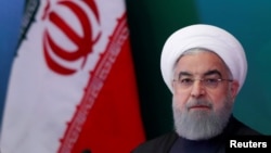 Arhiva - Iranski predsednik Hasan Rohani prisustvuje sastanku muslimanskih lidera i naučnika u Hiderbadu, Indija, 15. februara 2018.
