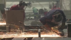 US Economy Grew Faster Than Expected in Final Three Months of 2015