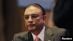 صدر آصف علی زرداری (فائل فوٹو)