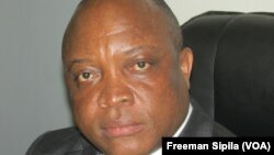 Flavien Mbata, ministre centrafricain de la Justice. (VOA/Freeman Sipila)