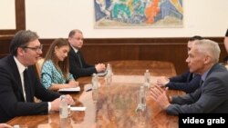 Predsednik Srbije na sastanku sa ambasadorom Rusije (izvor: sajt Predsedništva Srbije) 