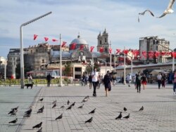 Turkey hosts 3.6 million Syrian refugees, more than any other country in the world, May 29, 2020, in Istanbul. (Heather Murdock/VOA)