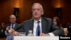짐 매티스 미국 국방장관이 9일 상원 세출위 청문회에서 증언하고 있다.